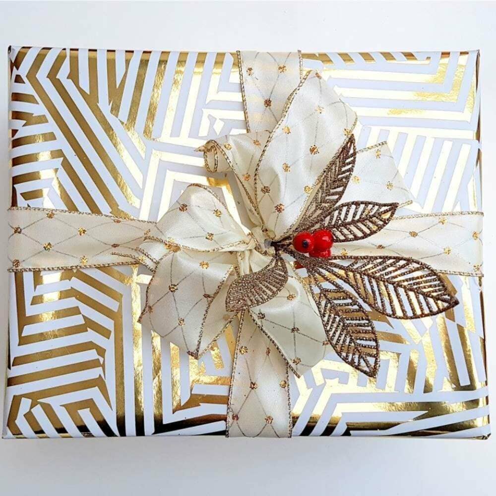 Bespoke gift wrapping services in London for individuals, VIP and corporate clients