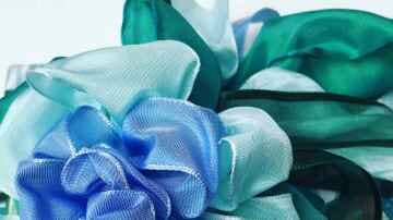 Bespoke gift wrapping services in London for individuals, VIP and corporate clients