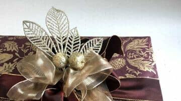 Bespoke gift wrapping services in London for individuals, VIP and corporate clients